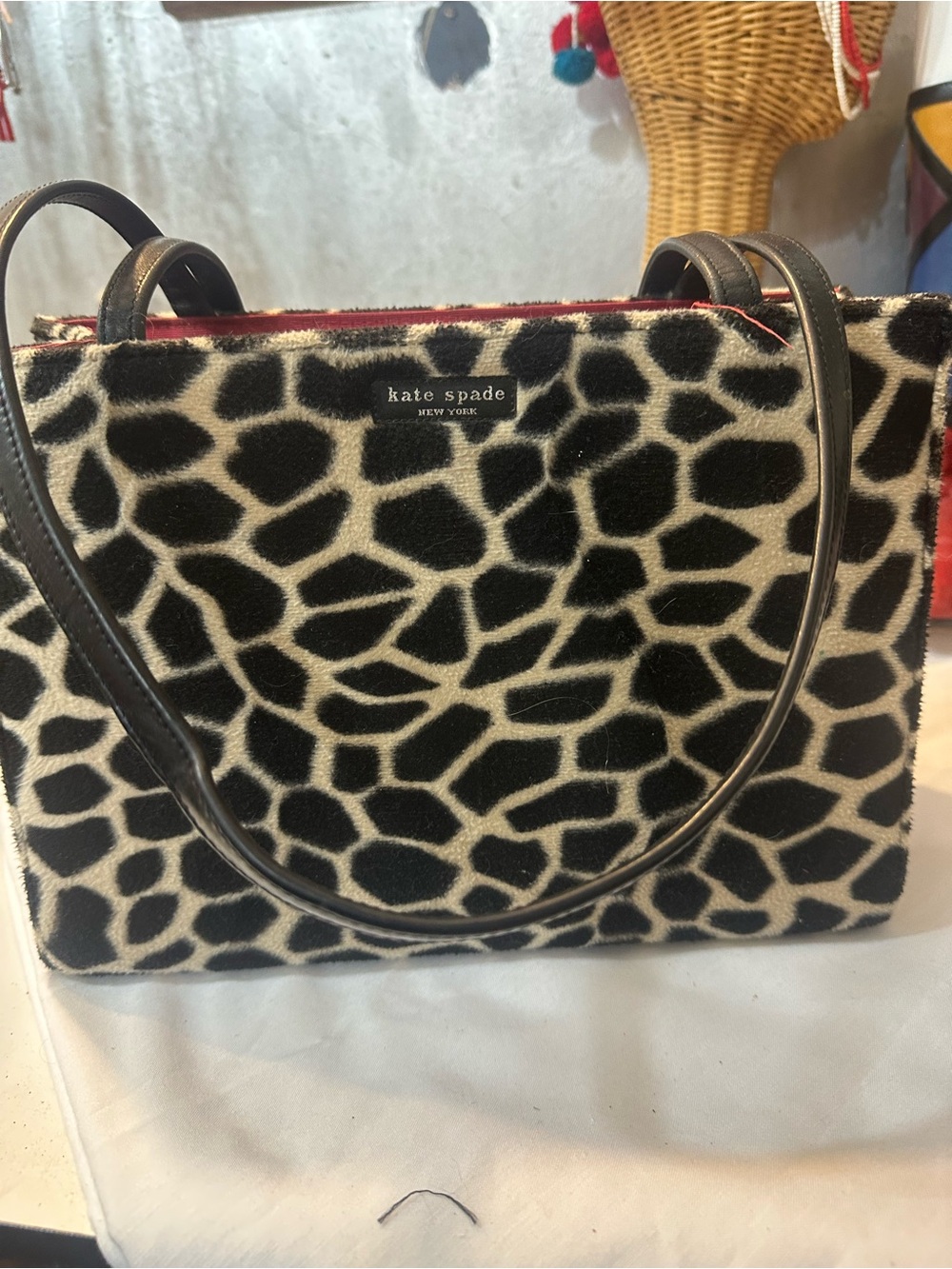 kate spade Black & Cream Giraffe-Print Shoulder Tote